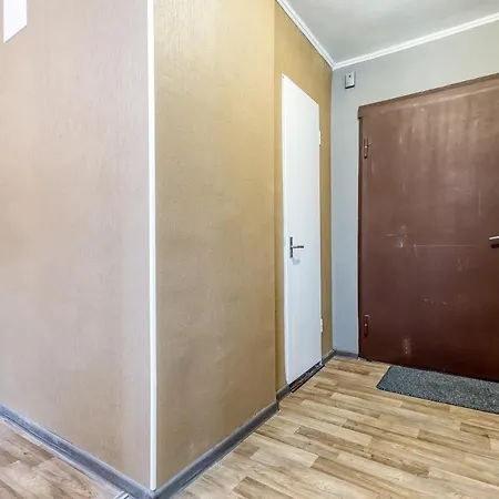 Appartamento Koku15 4 Free Parking Self Checkin Center 9 Min Riga