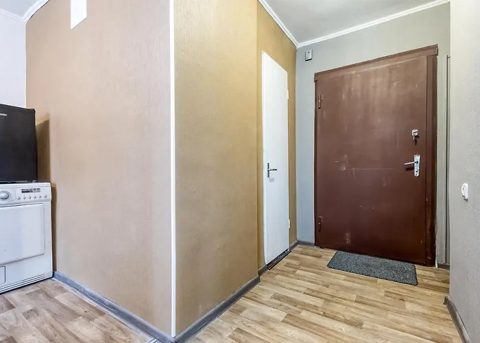 Dzīvoklis Koku15 4 Free Parking Self Checkin Center 9 Min Riga